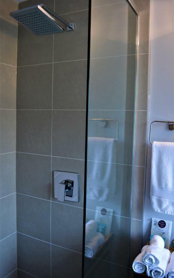 Simply Luxury Stays Οττάβα Εξωτερικό φωτογραφία
